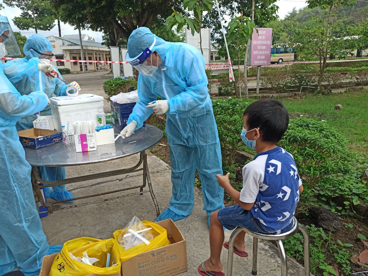 Ori - cậu bé 6 tuổi trong khu cách ly tập trung