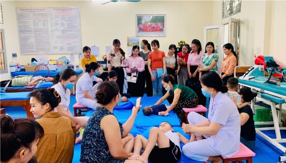Phục hồi chức năng dựa vào cộng đồng: Tăng niềm tin, tái thiết cuộc sống
