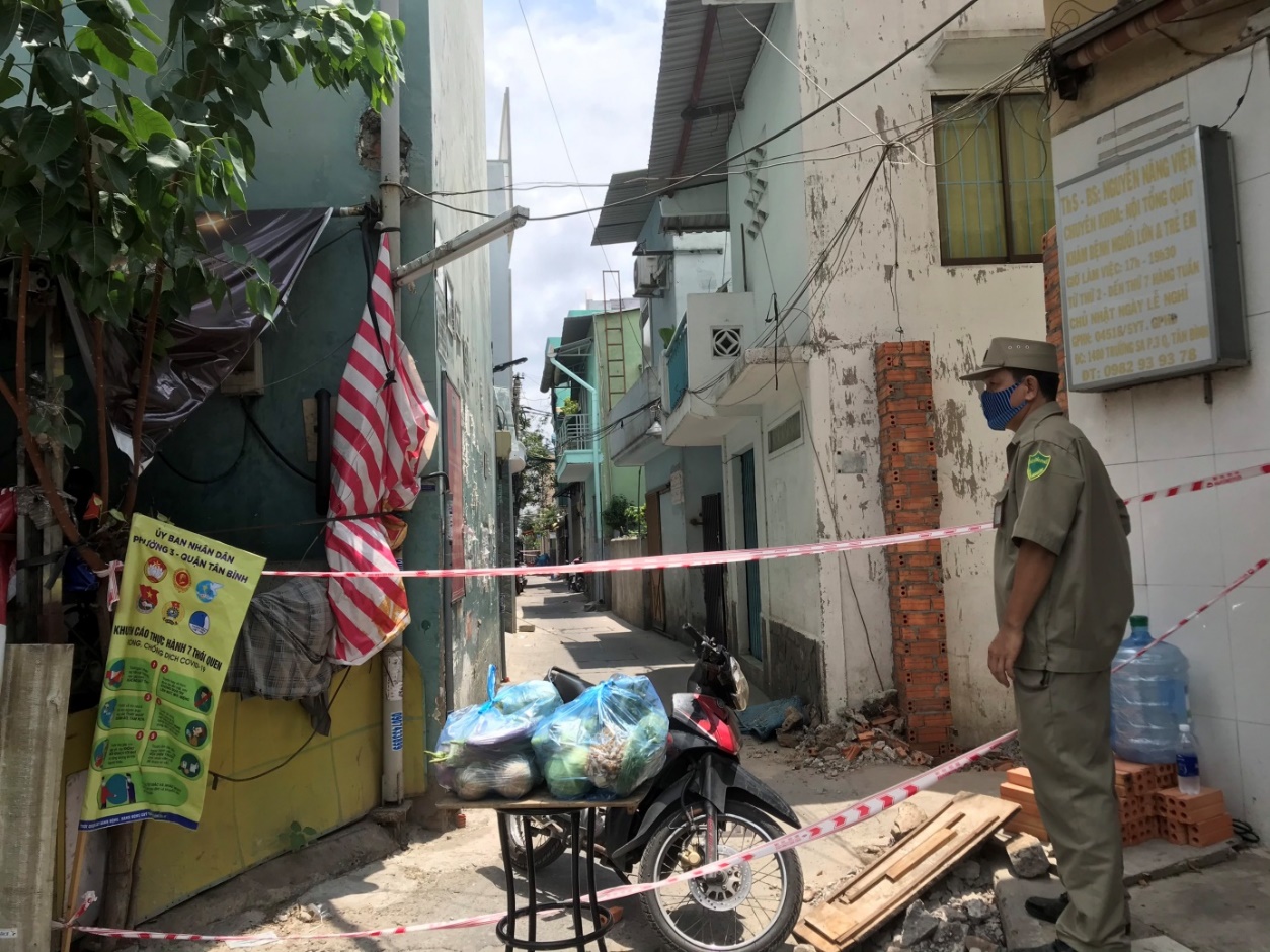 Quận Tân Bình truy vết nơi cư trú trường hợp nghi nhiễm là nhân viên BV Tân Phú 