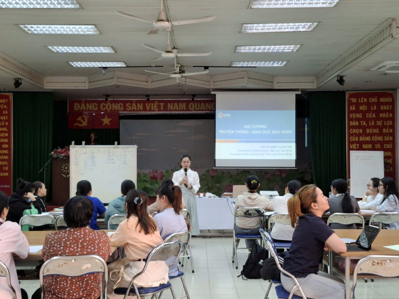HCDC: Chiêu sinh lớp cập nhật kiến thức y khoa liên tục “Phương pháp truyền thông, giáo dục sức khỏe cơ bản” tháng 9/2026