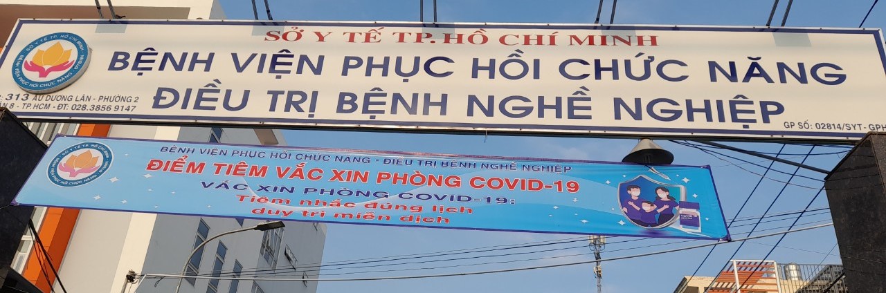 Bệnh viện phục hồi chức năng – điều trị bệnh nghề nghiệp: Hưởng ứng tháng cao điểm tiêm vắc xin phòng COVID-19