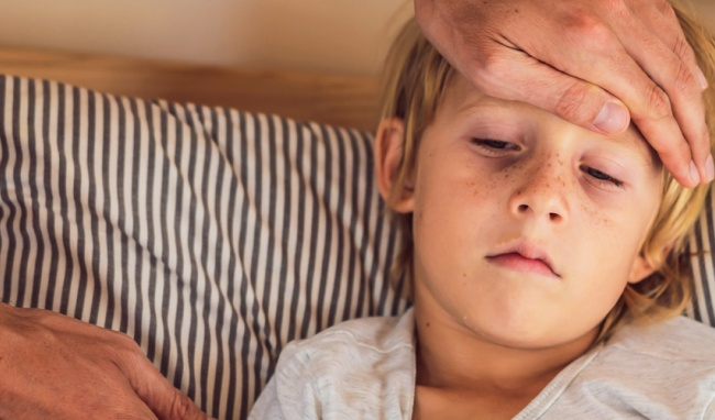 COVID-19 ở trẻ em và thanh thiếu niên