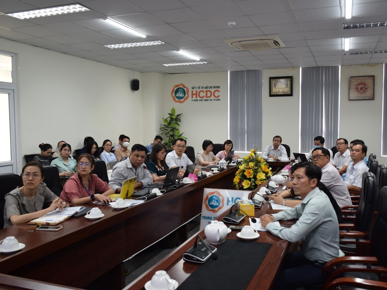 Hội thảo trực tuyến về chia sẻ thông tin dịch bệnh giữa các tỉnh, thành