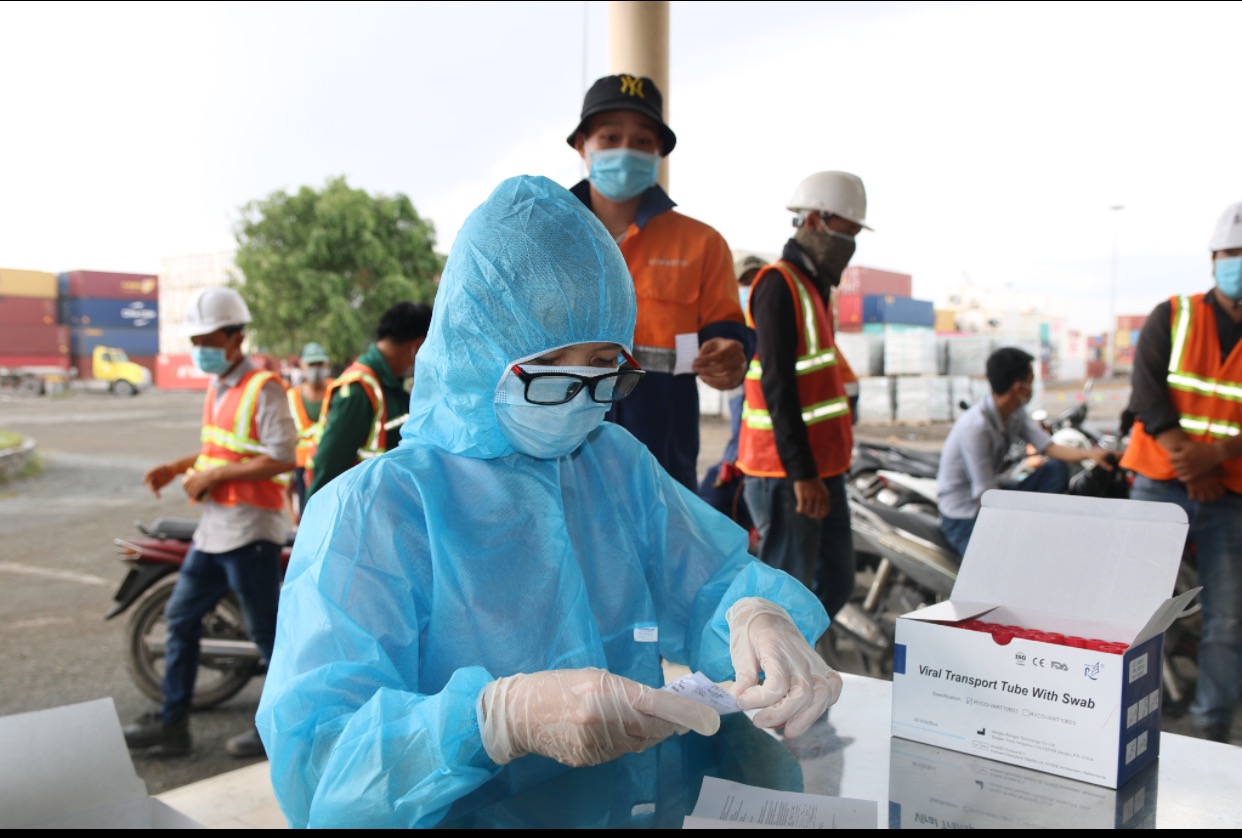 Bản tin COVID-19 chiều 12/6: TP.HCM ghi nhận thêm 64 ca nghi nhiễm mới