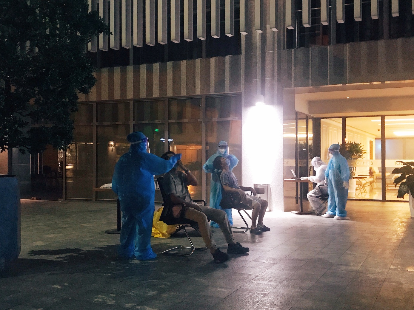 Bản tin COVID-19 sáng 20/7: TP.HCM ghi nhận 1.519 trường hợp nhiễm mới