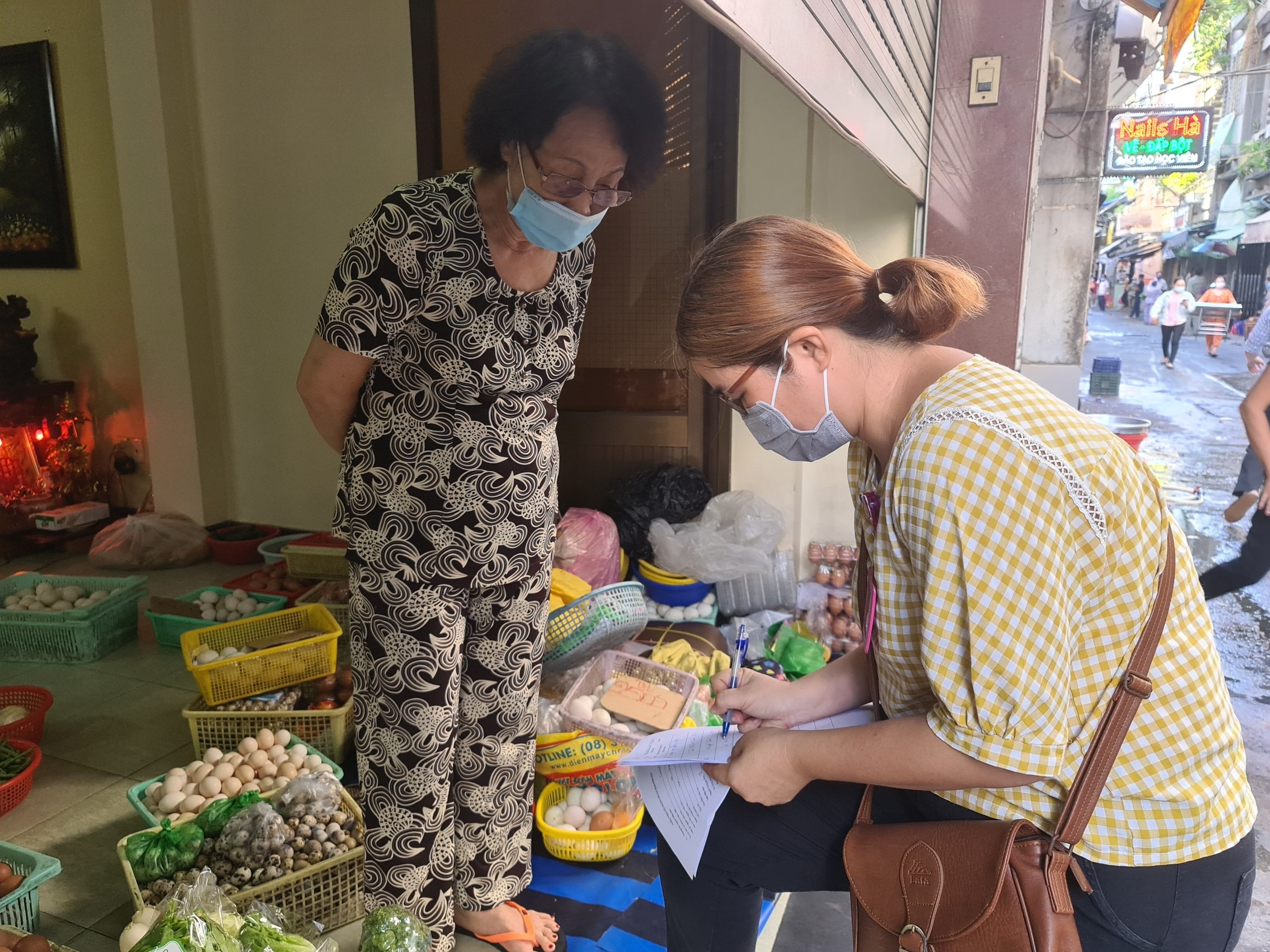 Chủ động khai báo y tế - không để vi rút lây qua chu kỳ tiếp theo