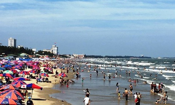 Dịch COVID-19: Đi biển có an toàn? 