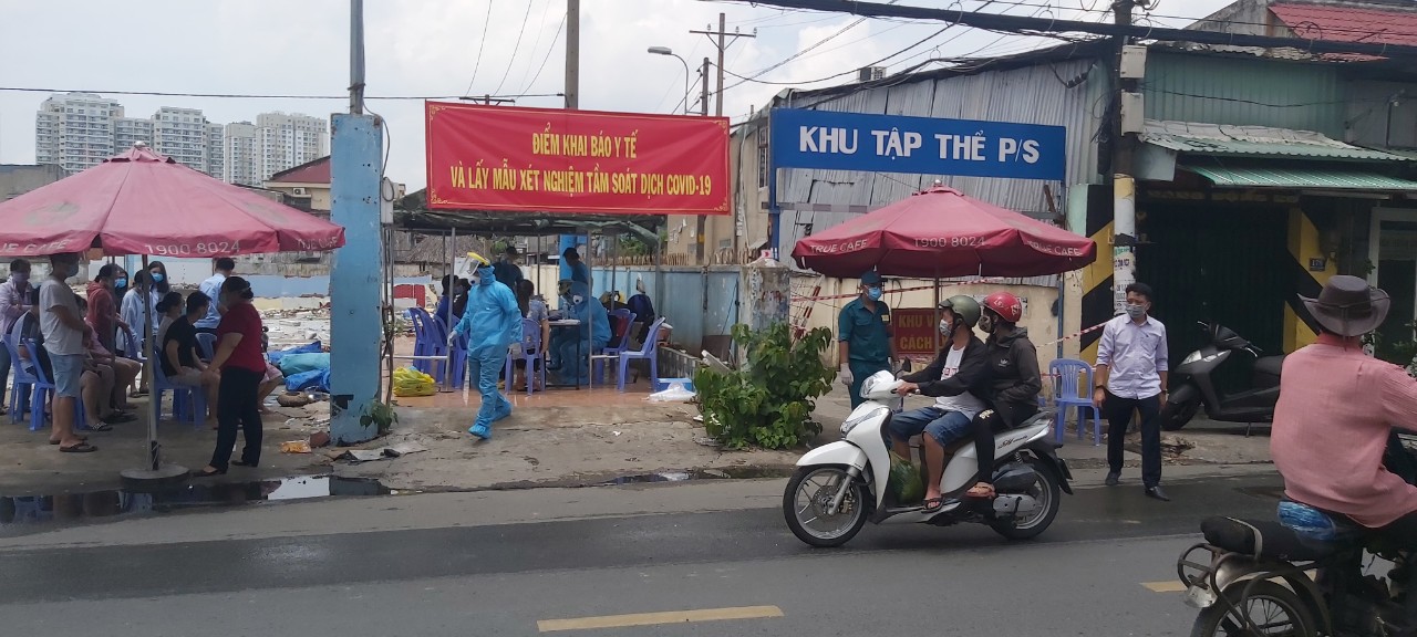 Quận Bình Thạnh: Phong toả hẻm 178 đường Bình Quới, Phường 27 khi phát hiện 02 ca nghi nhiễm SARS-CoV-2