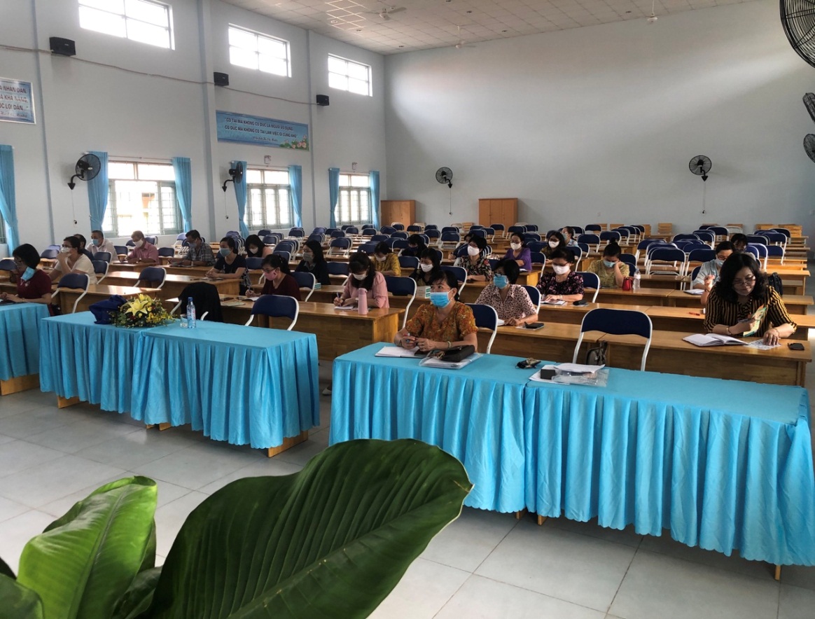 Quận Thủ Đức: Tập huấn phòng chống Covid-19 cho các hiệu trưởng trường học trên địa bàn 