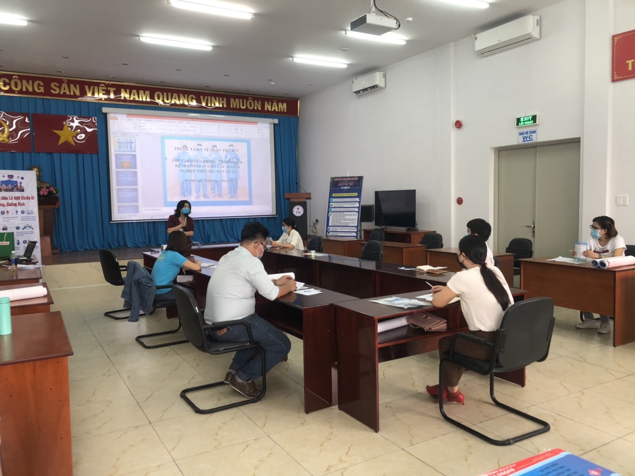 Thủ Đức: Tập huấn phòng chống Covid – 19 cho các doanh nghiệp