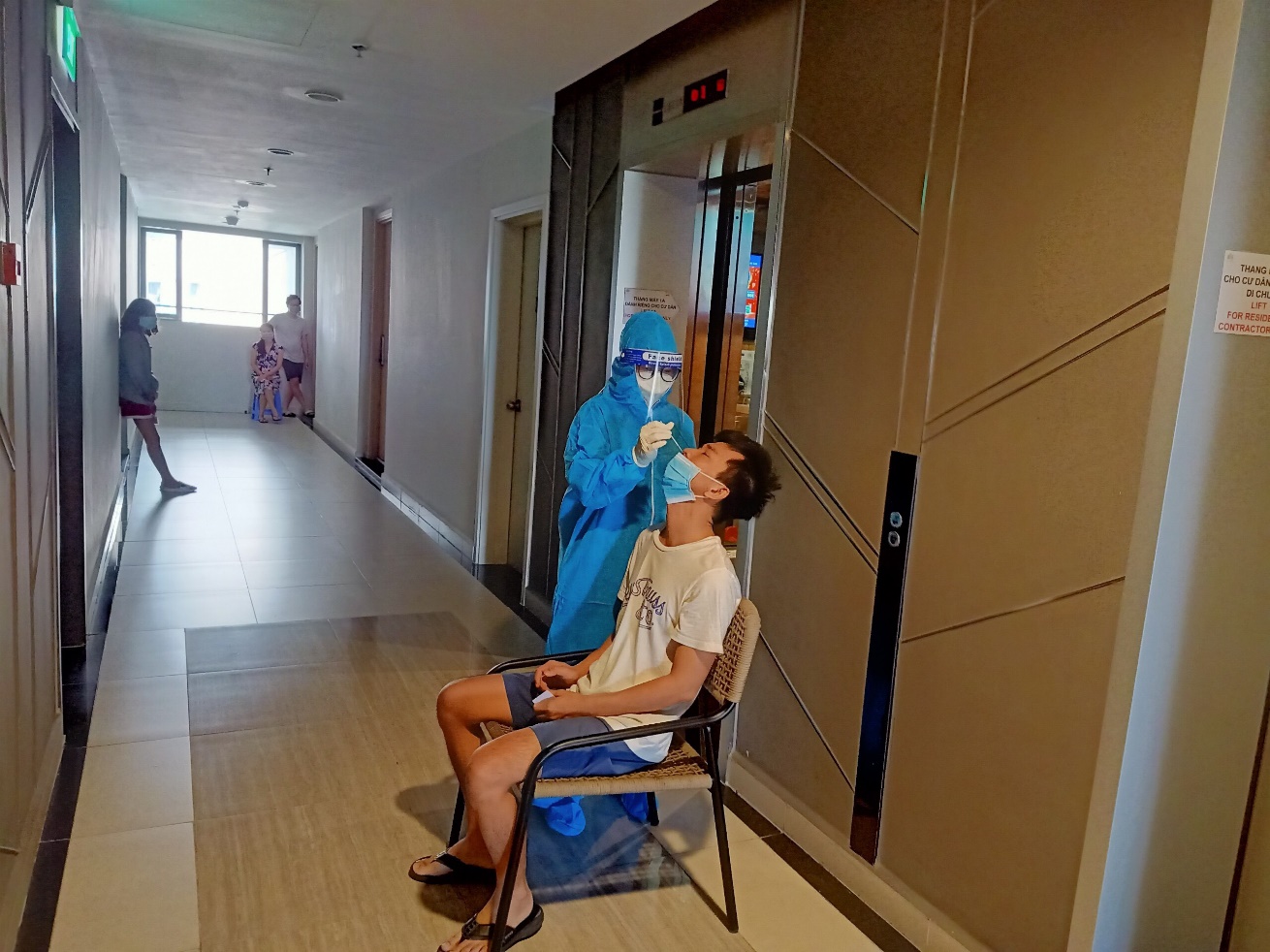 TP.HCM: Tăng cường công tác xét nghiệm COVID-19 đến ngày 15/9