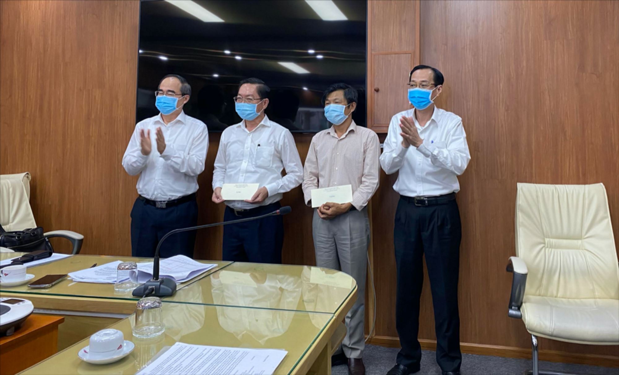 Ứng phó dịch COVID-19: mỗi cơ quan, ban ngành cần có quy tắc ứng xử mới tương ứng với những chuẩn mực mới