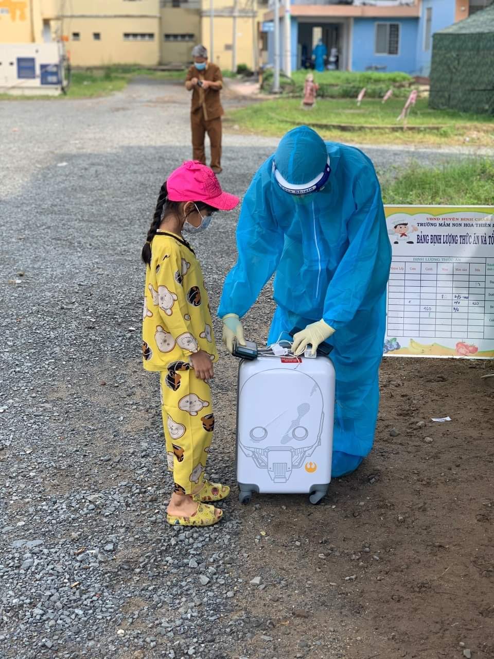 Trẻ em mắc COVID-19 sẽ được điều trị tại đâu?